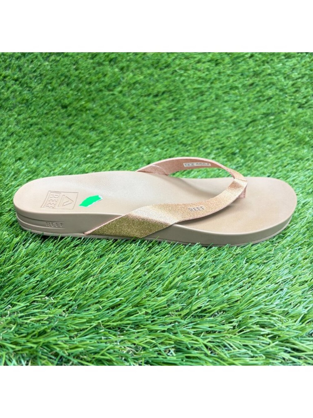 Reef Cushion Bounce Court Womens Size 6 Gold Beach Casual Outdoor Thong Sandals